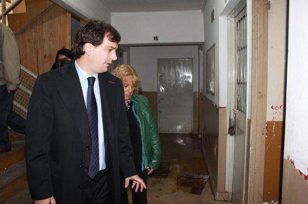�Debemos exigir que se cumpla con la Ley de Financiamiento Educativo�