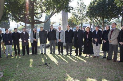 Atentado a la AMIA: �A 20 a�os del horror, los santafesinos continuamos exigiendo Justicia�