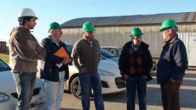 El intendente Pacini visit� la empresa KWS