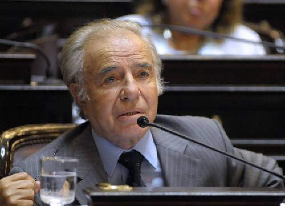 Sorpresiva declaraci�n del ex mandatario: Carlos Menem respald� la versi�n de que su hijo muri� por un atentado