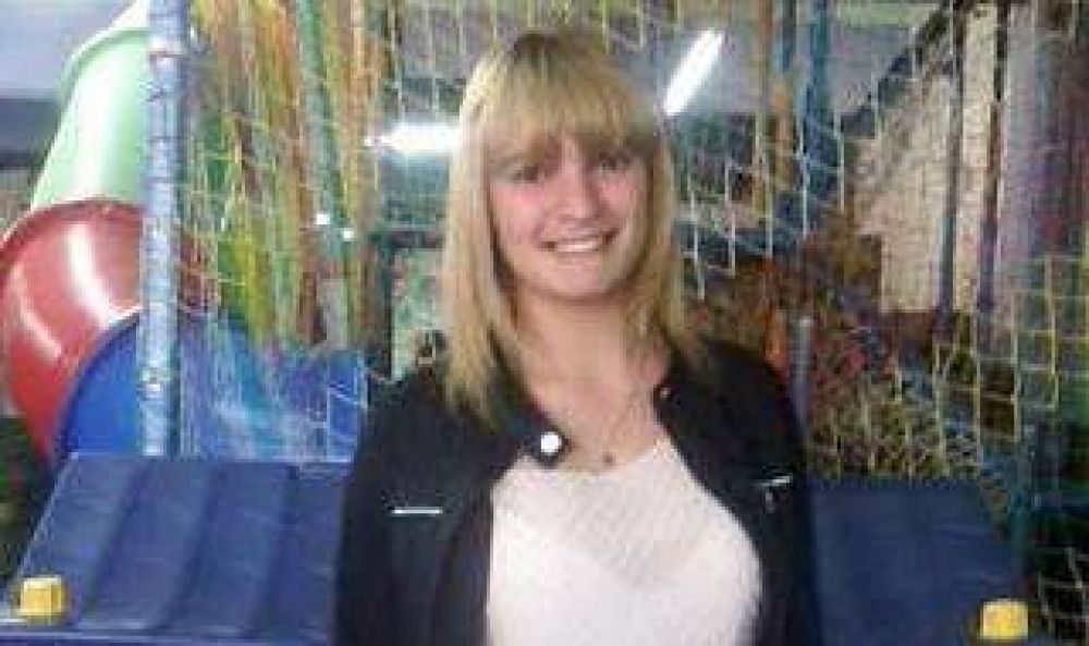 Olavarr�a: Buscan joven desaparecida