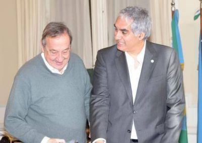 Santiago Montoya desembarc� en Tandil con la mirada puesta en la gobernaci�n