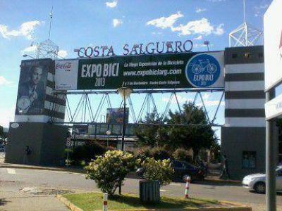La Costanera norte sigue siendo para pocos