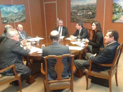 Los Poderes Ejecutivo y Judicial promueven acciones en conjunto para la agilizaci�n de procesos