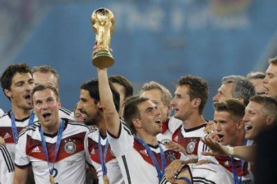 Philipp Lahm se retir� de la selecci�n de Alemania