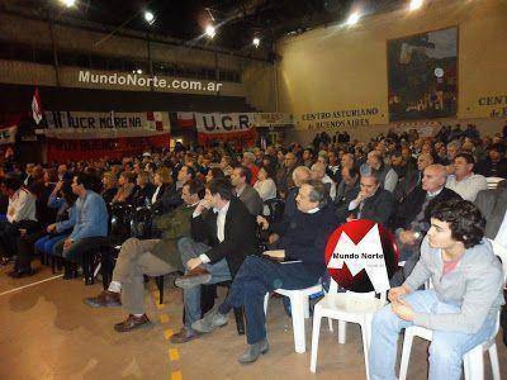 Alfons�n va por el comit� Provincia para vetar cualquier alianza con el PRO