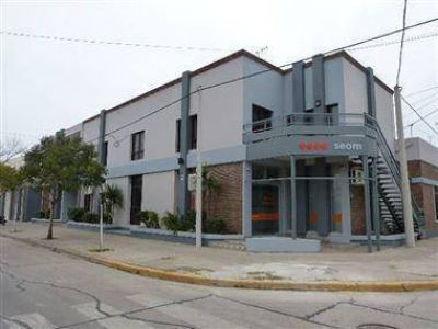 Municipales reclaman pago de horas extras