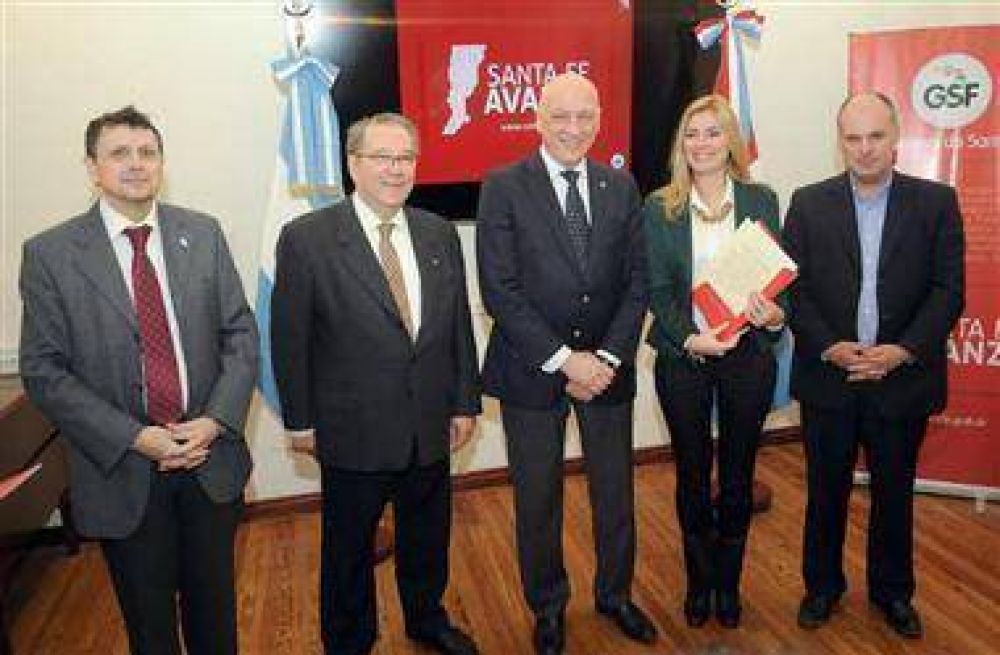 Se entregaron certificados de aptitud ambiental a 10 empresas santafesinas