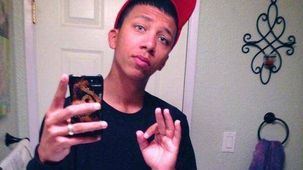 Padre desfigura a adolescente que estaba abusando sexualmente de su hijo