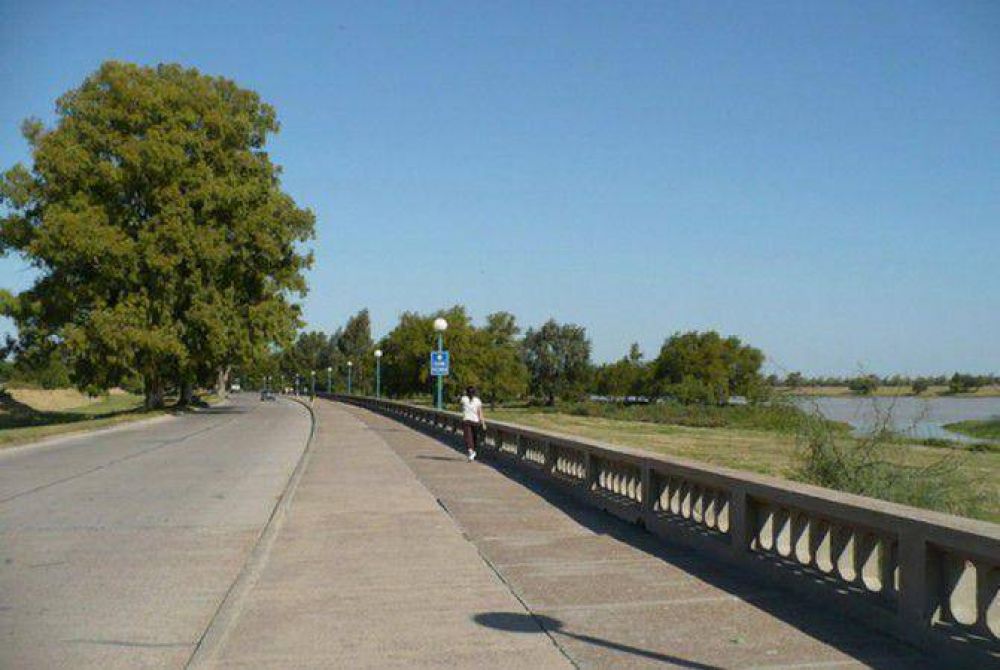   Turismo: Caracter�sticas de la demanda con destino Victoria