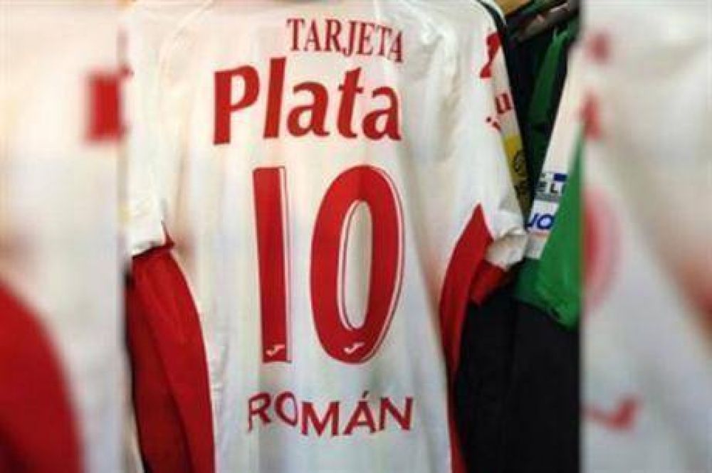 Se filtr la camiseta que usar Juan Riquelme en Argentinos?
