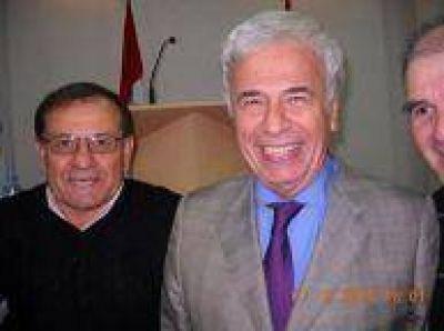 Alasino y De La Sota piden internas en el PJ