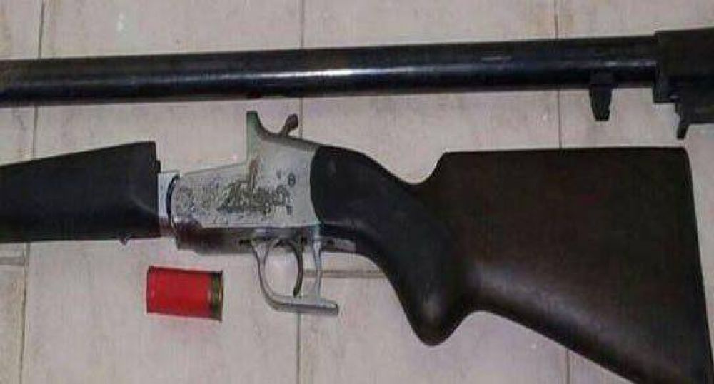 Allanamientos y armas de fuego secuestradas