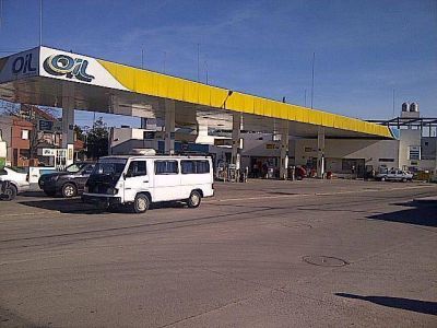 �Motochorros� asaltan una estaci�n de servicio