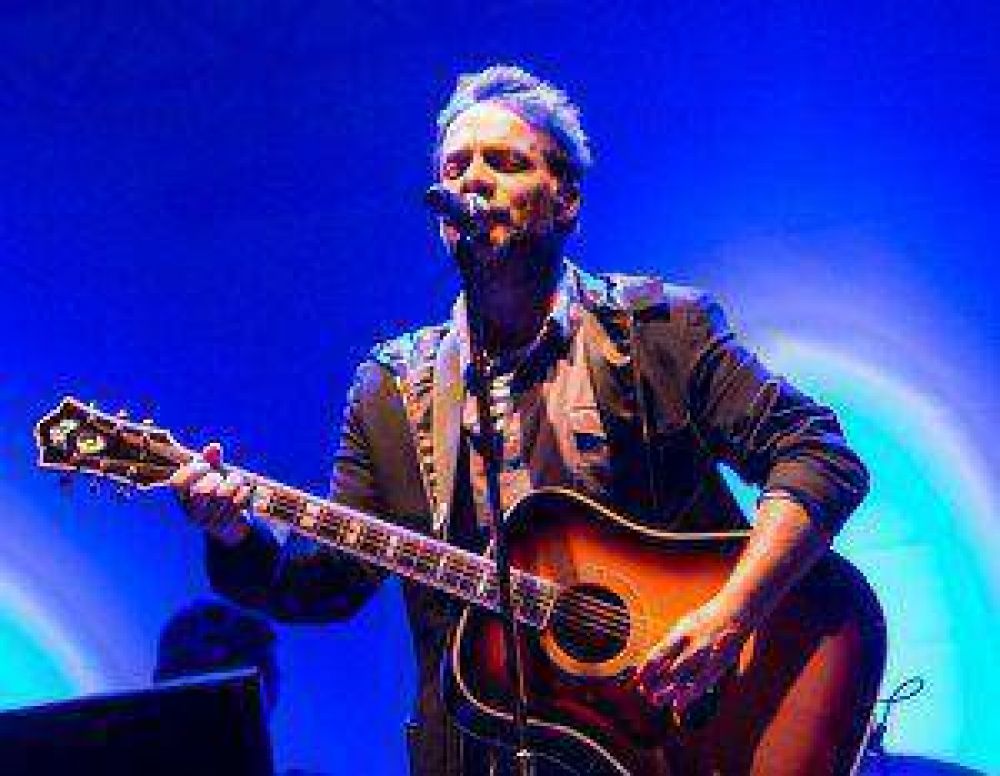 Vicentico le puso m�sica al aniversario del Casino Iguaz�