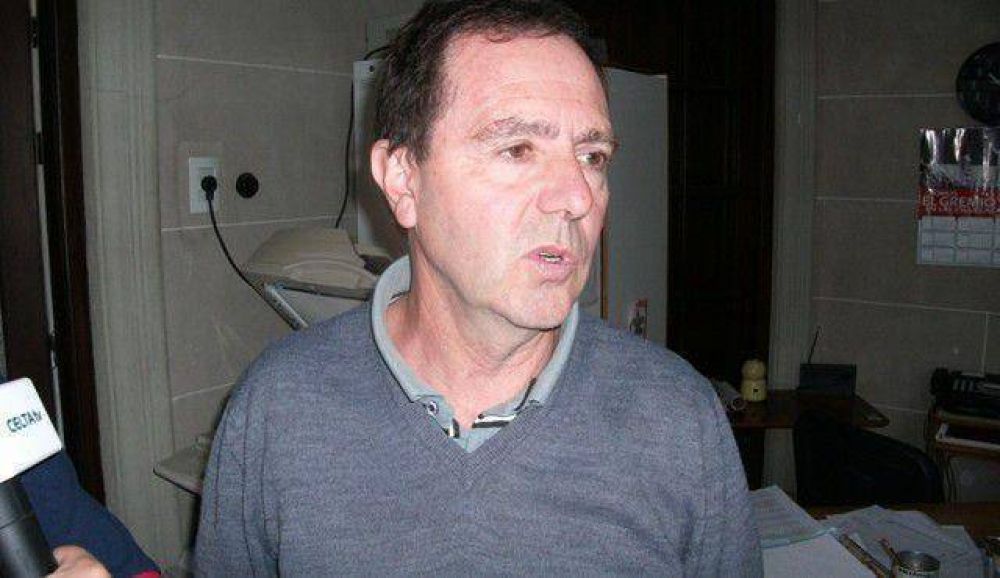 Transporte escolar: �Provincia nos debe todo este a�o�