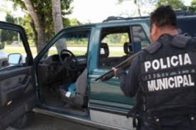 El intendente de Patagones, como Jefe de la Polic�a, debe afrontar una grave denuncia por torturas