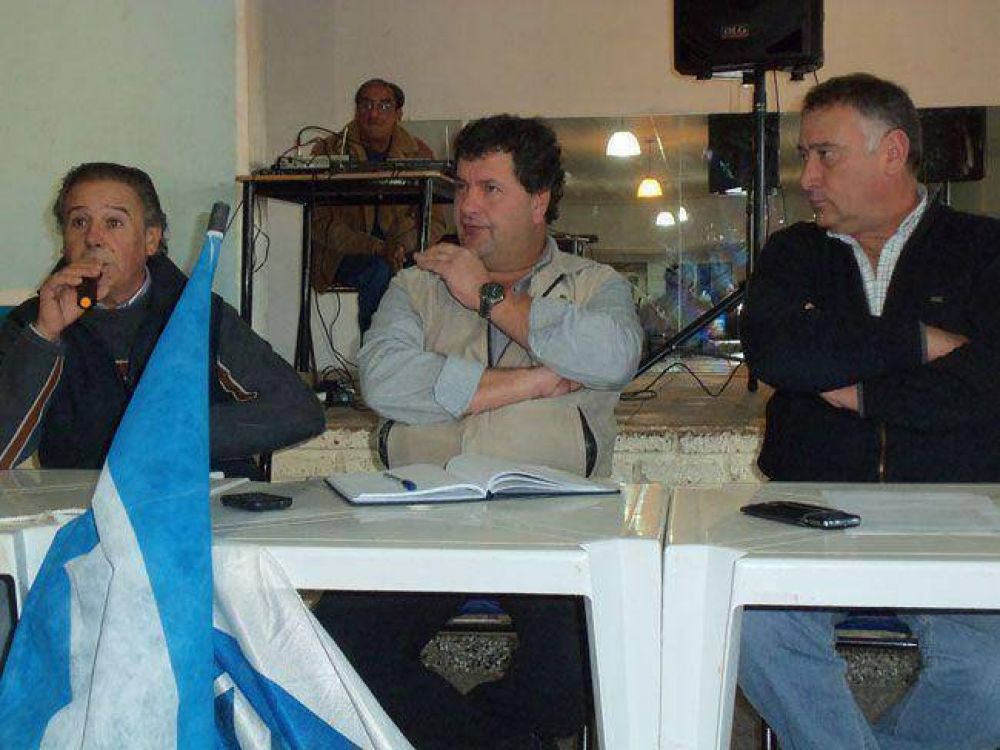 Reeligen a Ariel Toselli como jefe del Distrito 8 de FAA