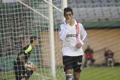 Para Rom�n, este es un hijo que viene cargado de goles