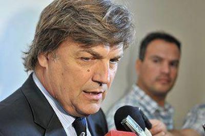 P�REZ CAT�N SE DESAFILIAR�A DEL JUSTICIALISMO PARA SUMARSE AL NUEVO PARTIDO DE DAS NEVES