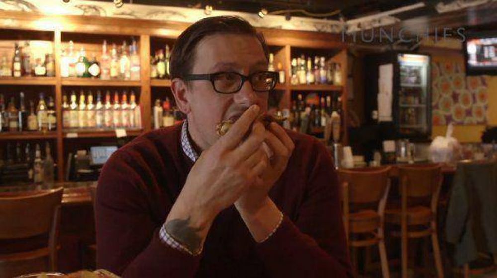 Adicto a la pizza: un hombre hace 25 a�os que no come otra cosa