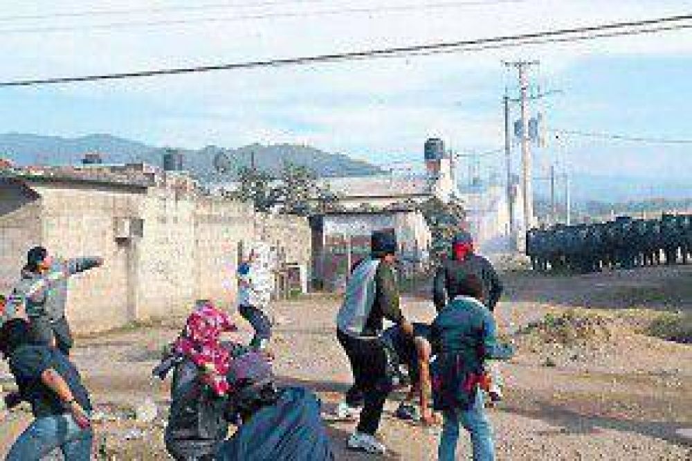 Denuncian que en San Salvador de Jujuy hay uno o dos intentos de usurpaci�n de espacios verdes por mes