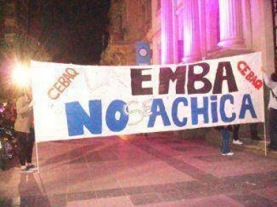 Presentaron un nuevo proyecto para la EMBA sin espacio para dos carreras