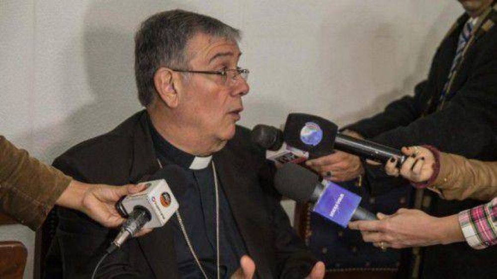 �La Universidad est� por encima de los intereses sectoriales�