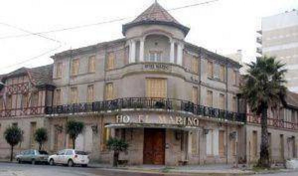 Comienza la reconstrucci�n de un lugar hist�rico del turismo local
