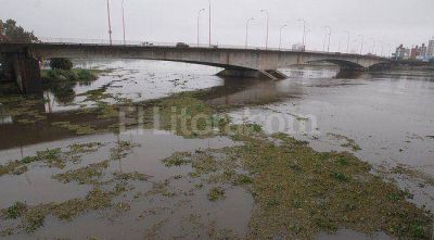 Sin variantes en la crecida del Paran�