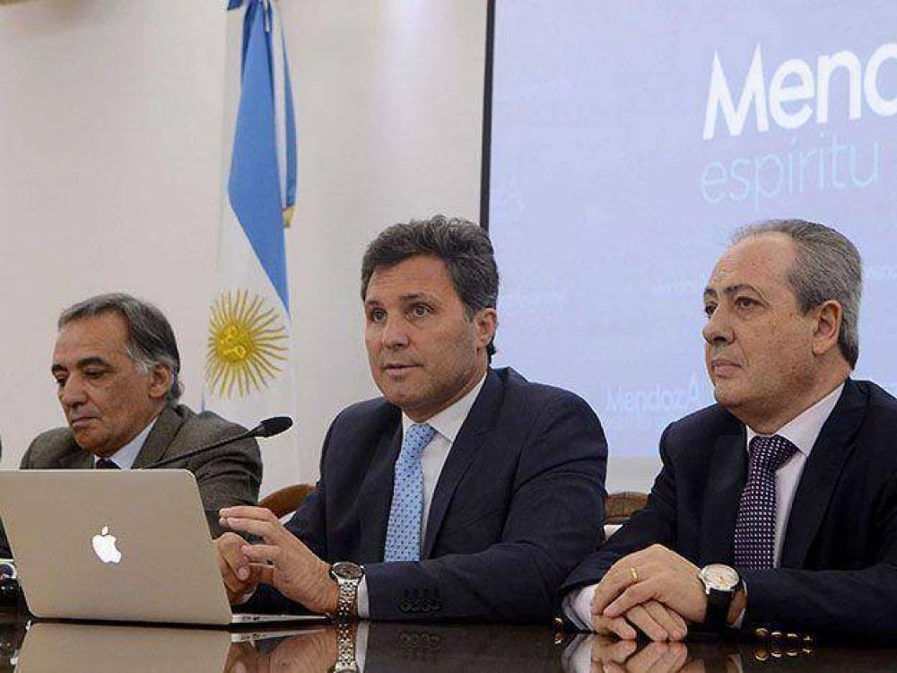 El ministro de Salud present� un sistema inform�tico para monitorear la productividad de los m�dicos