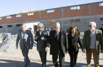 Zapala: Construyen planta para procesar fibras
