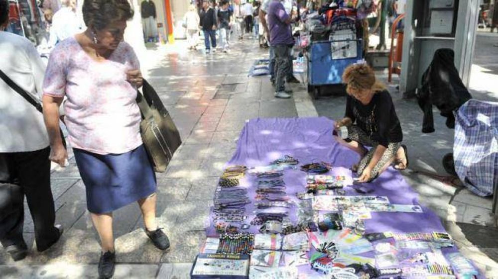 Vendedores ambulantes: �un problema sin soluci�n?