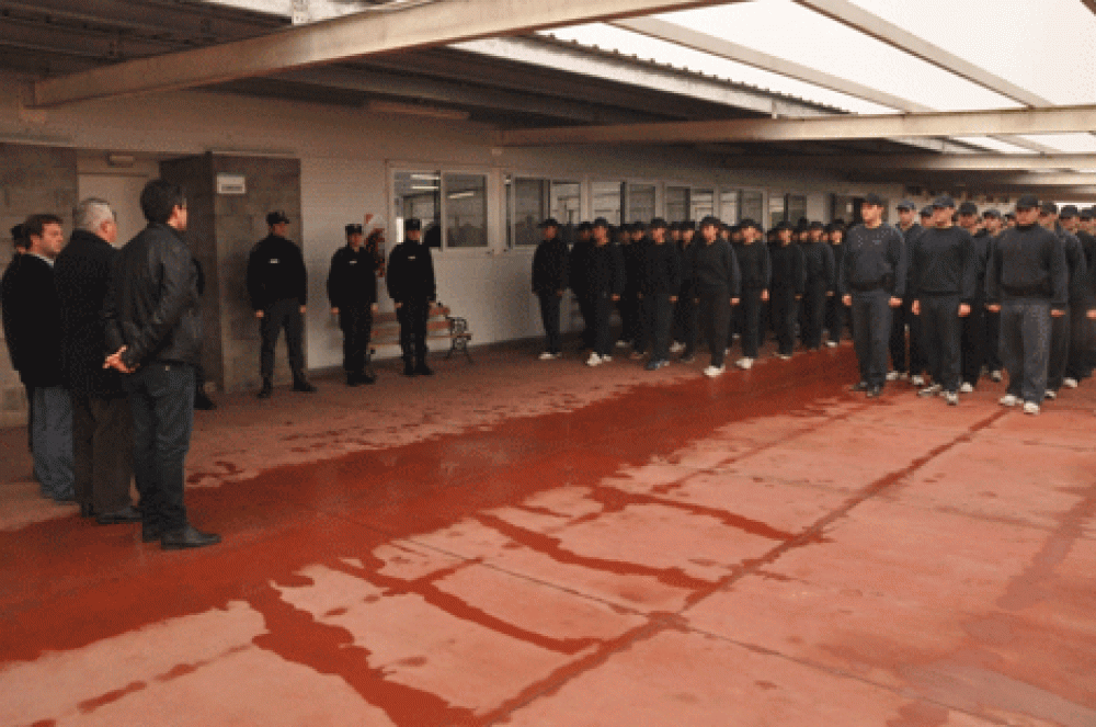 Jantus y Speranza visitaron la sede local de la Escuela de Polic�a 