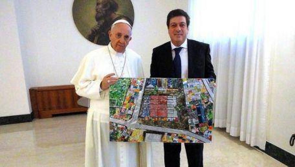 Mariotto se reuni con el papa Francisco en el Vaticano