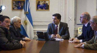 Cal� se fue sin hablar de la Casa Rosada y advierten �el fin de la CGT oficial�