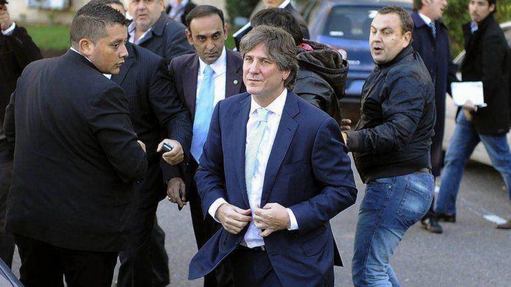 Boudou vuelve a Comodoro Py: tiene que declarar por el auto con los papeles falsos