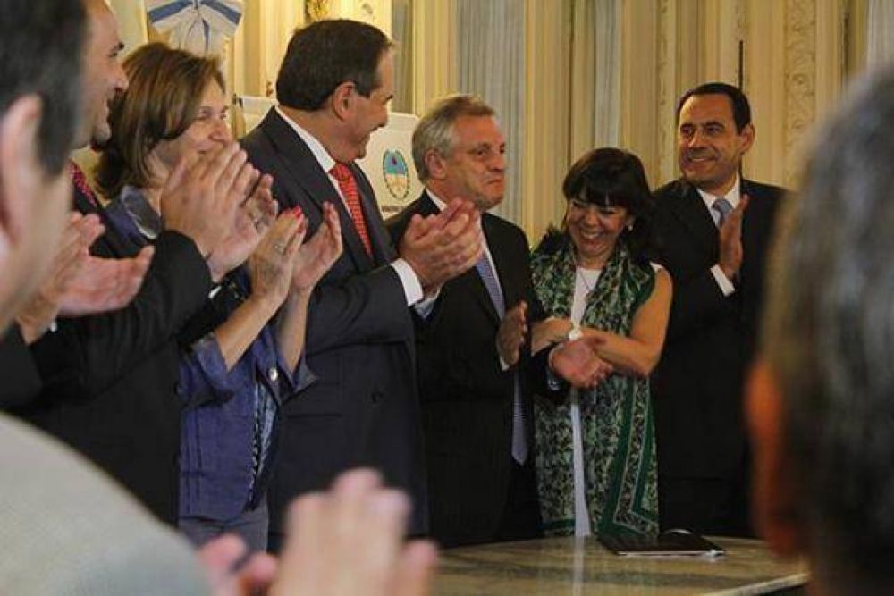 Anticipo: Se vienen cambios de Ministros en el Gabinete Provincial