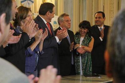 Anticipo: Se vienen cambios de Ministros en el Gabinete Provincial