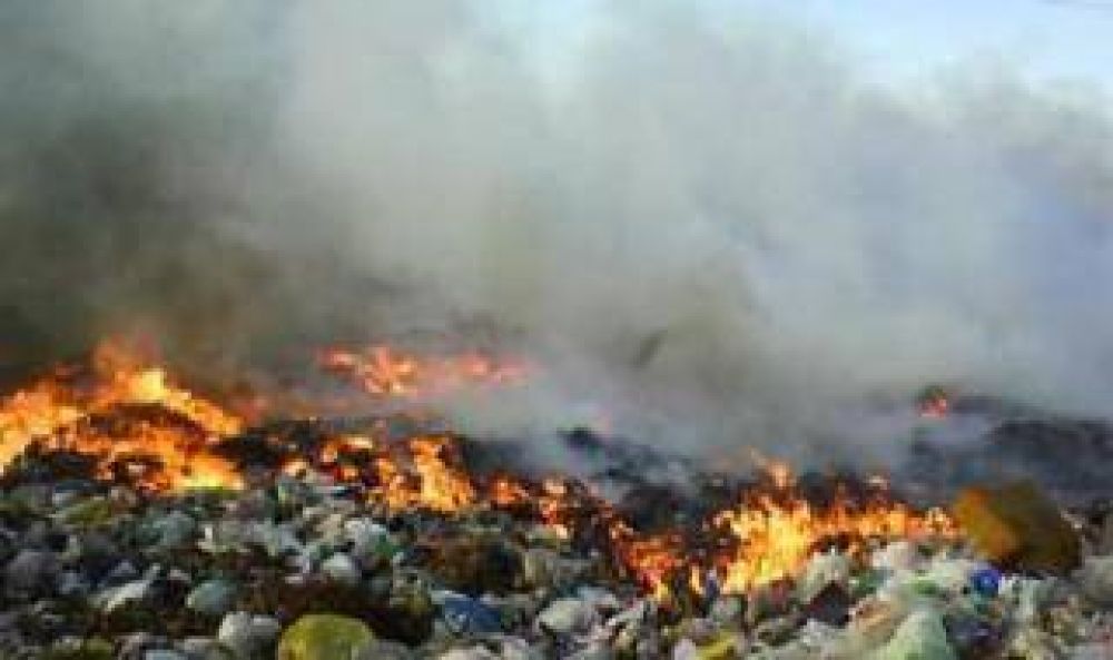 Baradero: Piden a Carossi que elimine basural a cielo abierto