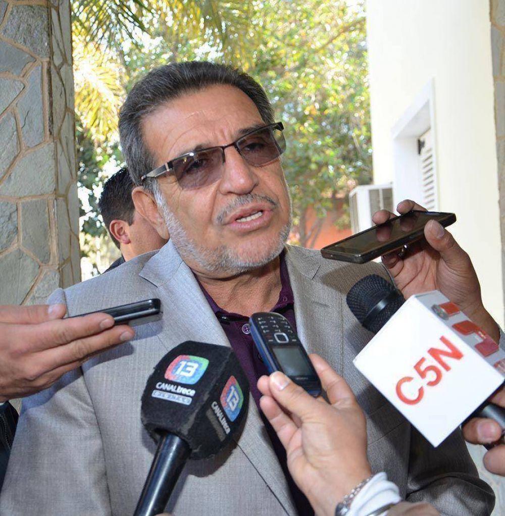El Gobernador critic� a la oposici�n y la desafi� que haga una alternativa