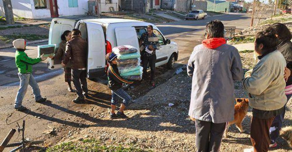 Voraz incendio destruy� parte de una vivienda del �rea 16