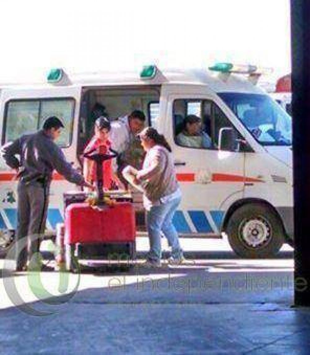 Una ambulancia del interior era utilizada para transportar materiales de construcci�n