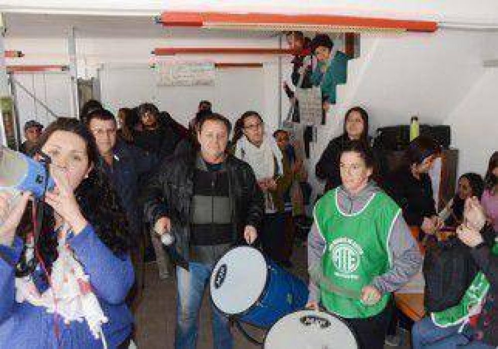Toma y tensi�n en el Ministerio de Desarrollo Social 