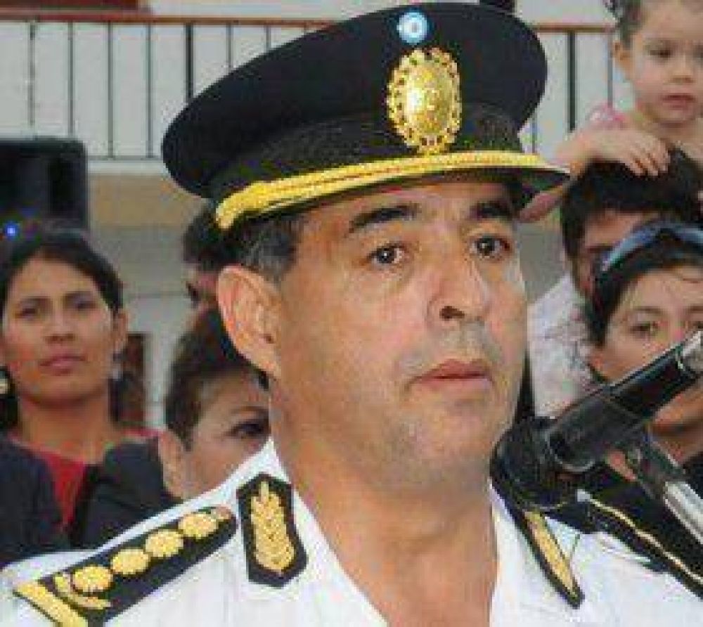Te pintan la cara y de paso te la rompen