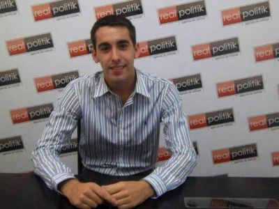 Nicol�s Morzone: �Mientras los dem�s piensan en rosquear, nosotros pensamos en la gente�