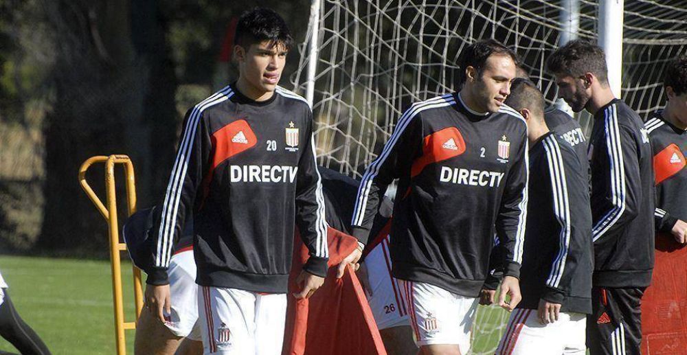Joaqu�n Correa con un pie afuera de Estudiantes