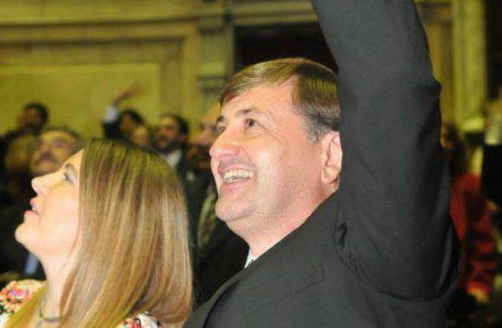 Bertone y Catal�n Magni anticiparon la interna en el FpV