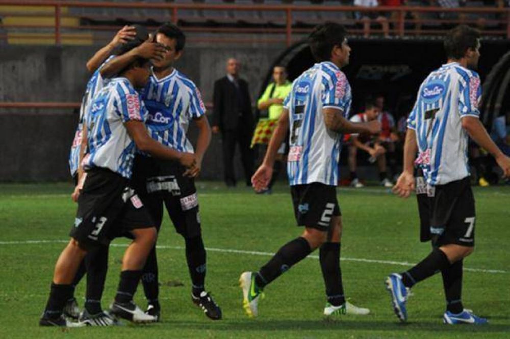 Olimpo se despidi� de la Copa Argentina en los penales