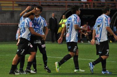 Olimpo se despidi� de la Copa Argentina en los penales